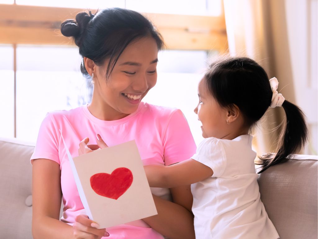 Helper Tips: Child and Elderly Care | Blogs | Ministry of Helpers