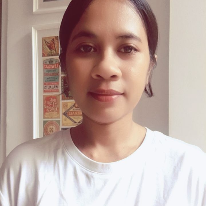 Dince Adriana