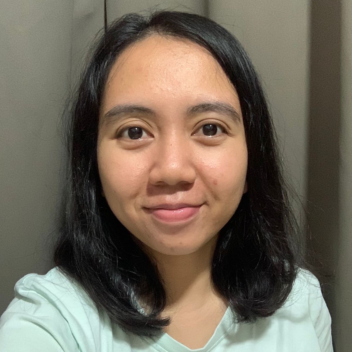 Deby Ayu